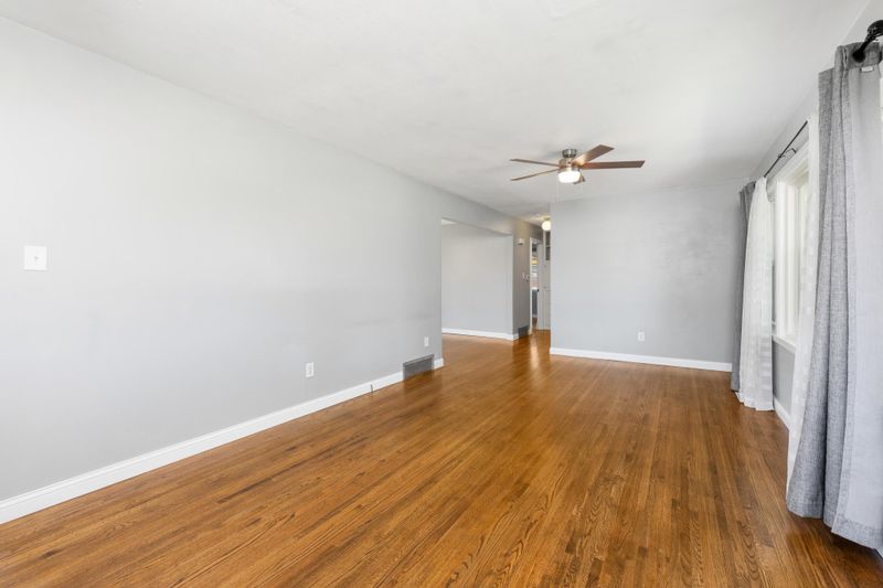 322 S Lakeview, Derby, KS 67037