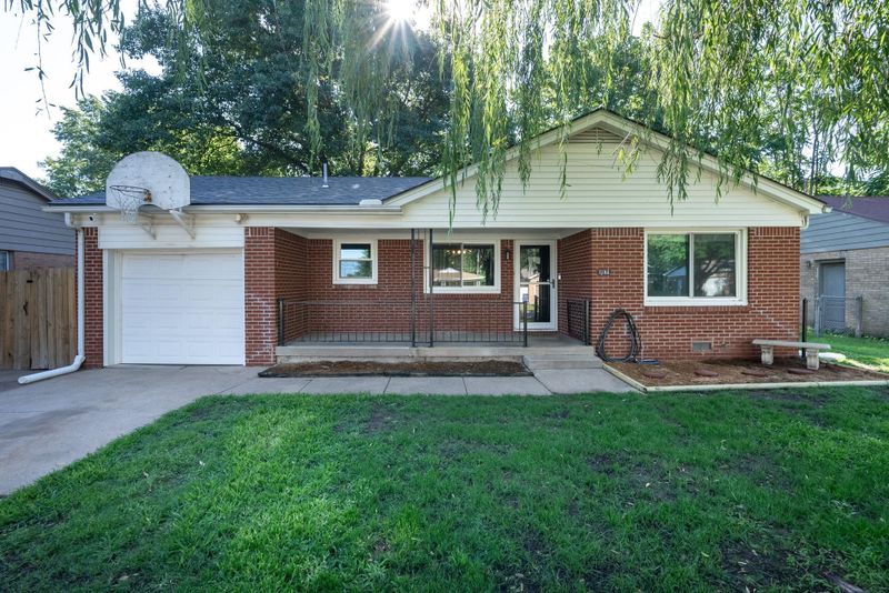 1132 N Kokomo Ave, Derby, KS 67037