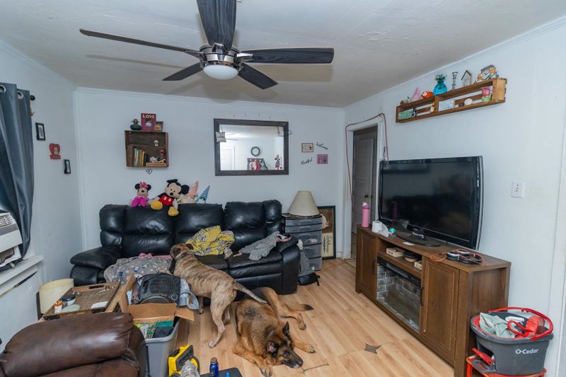 4203 E Menlo, Wichita, KS 67211