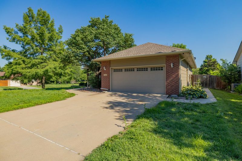 1500 E Mcclelland, Derby, KS 67037