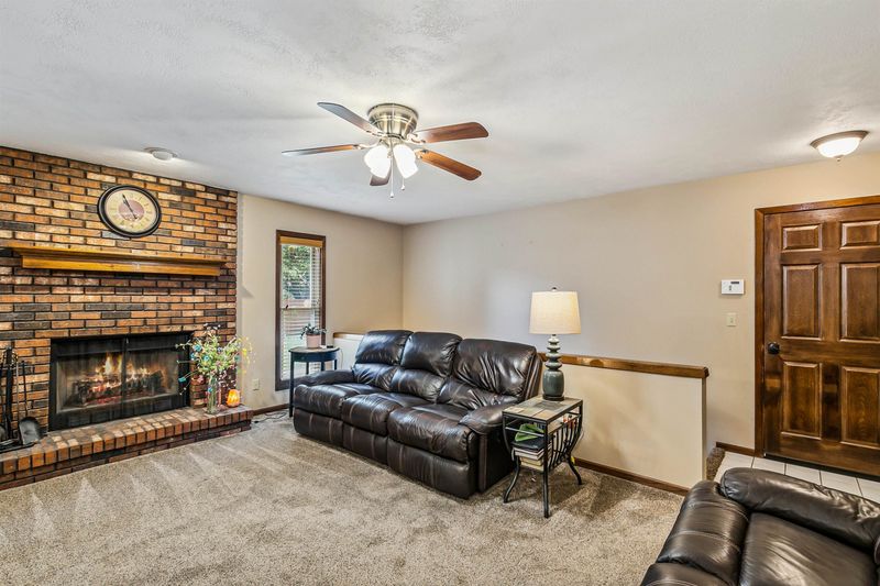 8527 E Scott St, Wichita, KS 67210