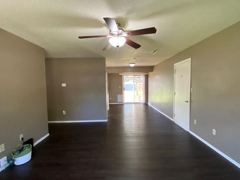 2023 E 53rd, Wichita, KS 67216