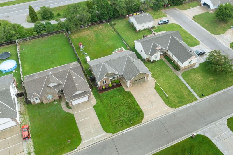 15024 E Lakeview Dr, Wichita, KS 67230