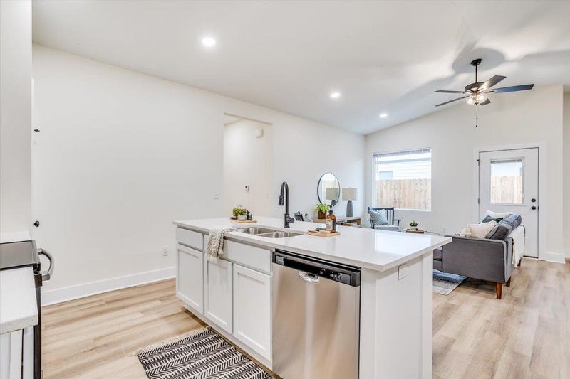 5729 E Bristol St, Bel Aire, KS 67220