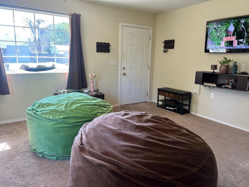 557 N Elder, Wichita, KS 67212