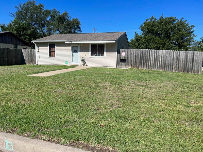 557 N Elder, Wichita, KS 67212