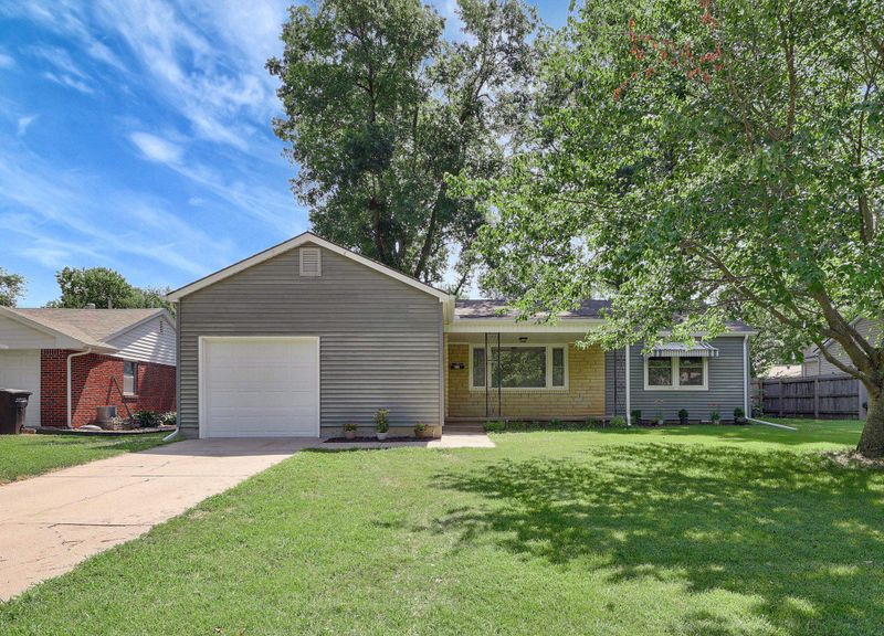 1508 N Park Ln, Augusta, KS 67010
