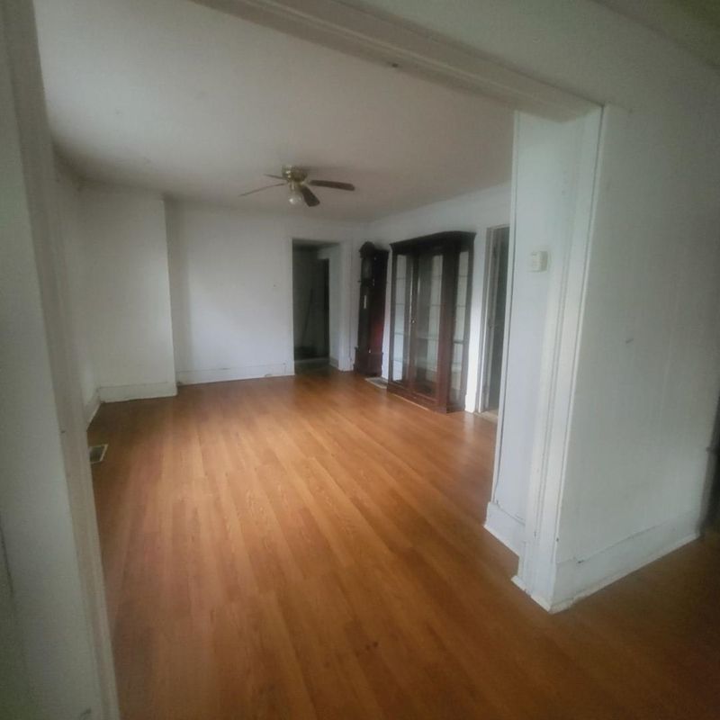 510 E 7th, Winfield, KS 67156