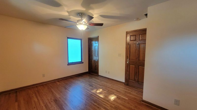 1045 N Kokomo, Derby, KS 67037