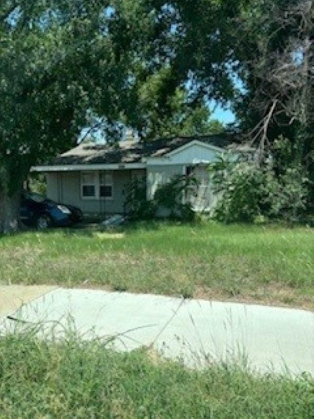3704 E 13th St N, Wichita, KS 67208