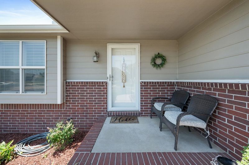 1713 E Winterset, Goddard, KS 67052-8478