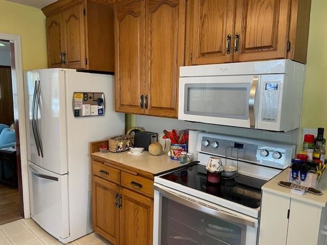 1111 S Pine, Newton, KS 67114