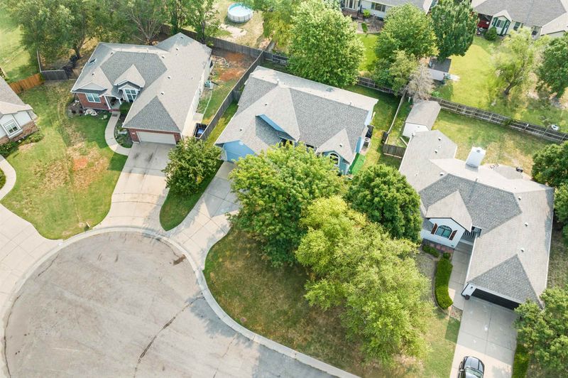 6672 E 44th Ct N, Bel Aire, KS 67226