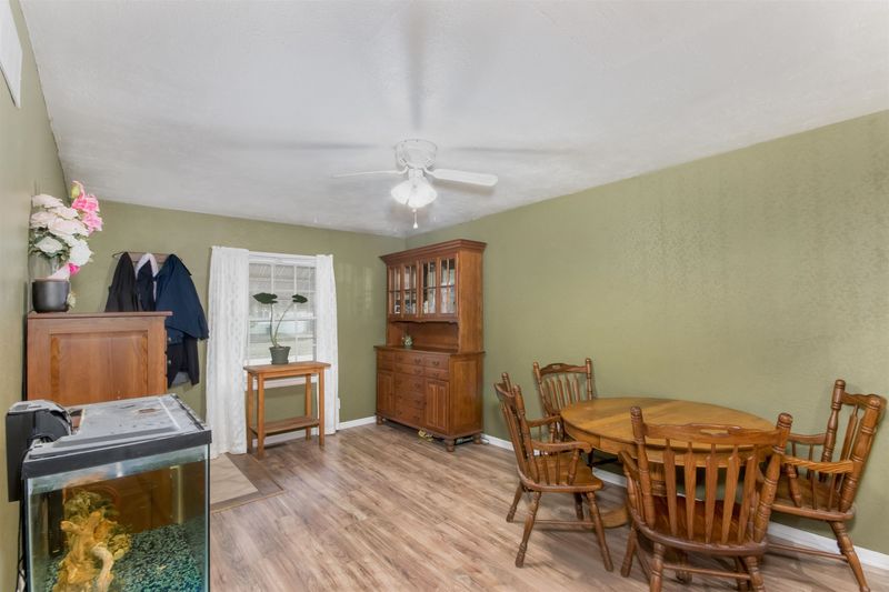 2220 E Menlo St, Wichita, KS 67211