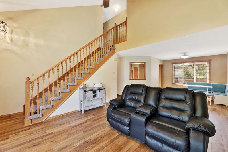 4917 E Willow Point, Bel Aire, KS 67220