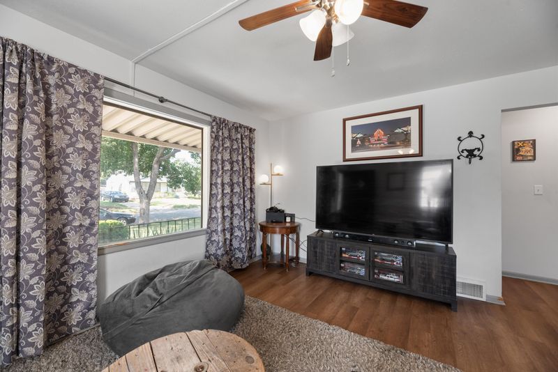 1719 E Marion Rd, Wichita, KS 67216