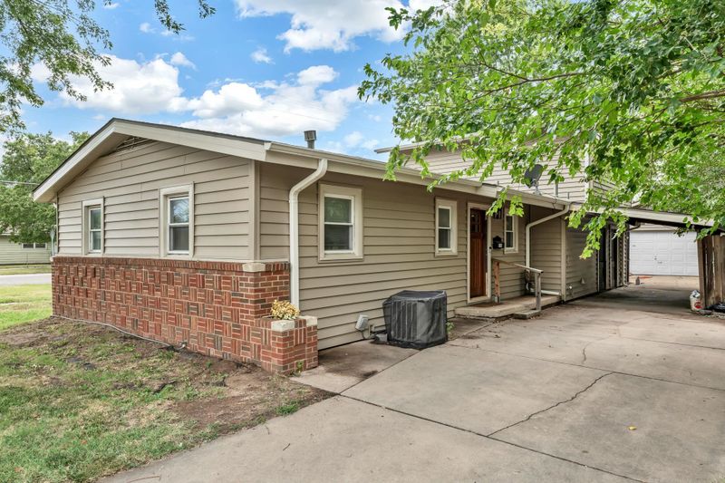 3163 S Everett St, Wichita, KS 67217-2023
