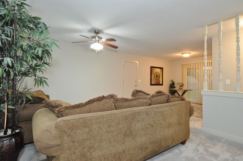 6520 E Perryton, Bel Aire, KS 67226
