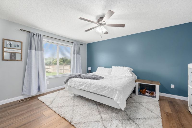 11806 W Wilkinson St, Maize, KS 67101