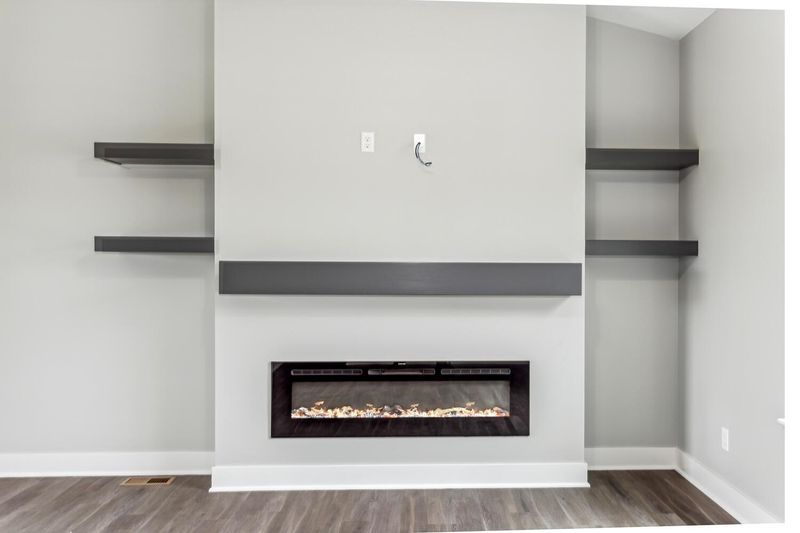 8968 E Summerside Pl, Bel Aire, KS 67226