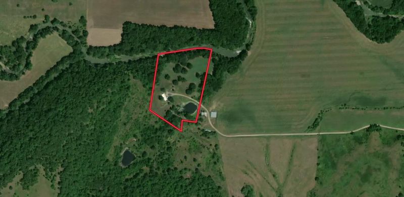 525 P Rd, Eureka, KS 67045