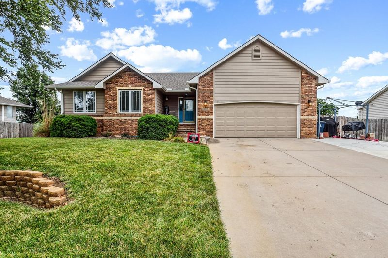 1925 E Quail Rn, El Dorado, KS 67042