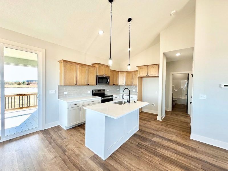 5504 N Toben Dr, Bel Aire, KS 67226