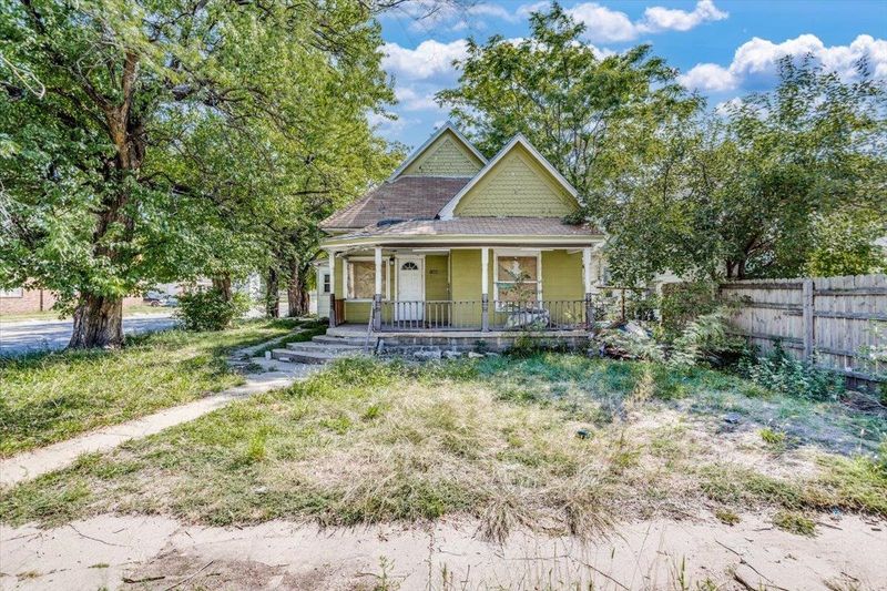 1200 S Main St, Wichita, KS 67213