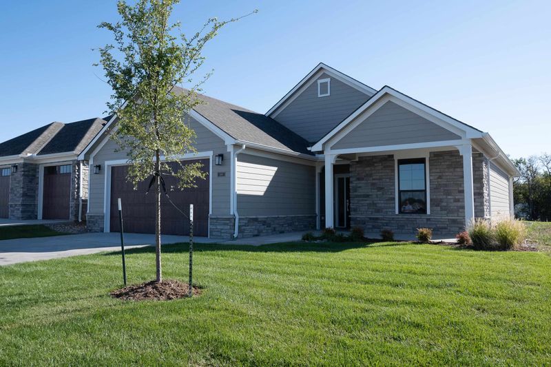 206 S Legacy Way, Andover, KS 67002