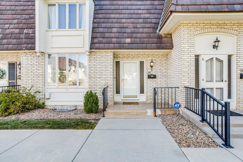7077 E Central Ave Apt 29, Wichita, KS 67206-1933