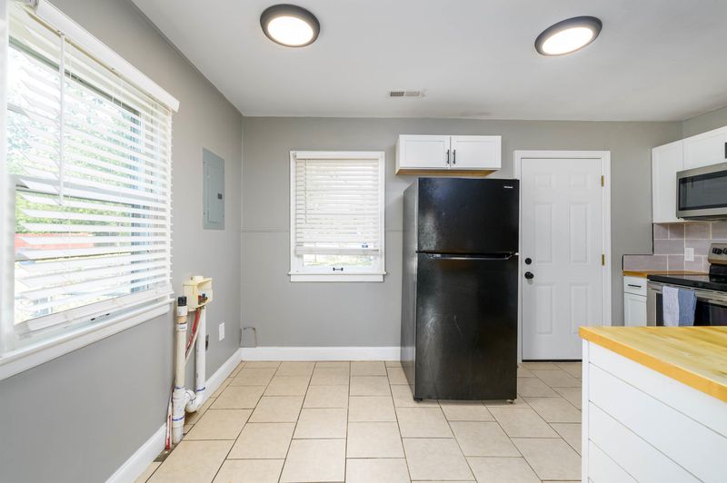 702 S Pinecrest, Wichita, KS 67218