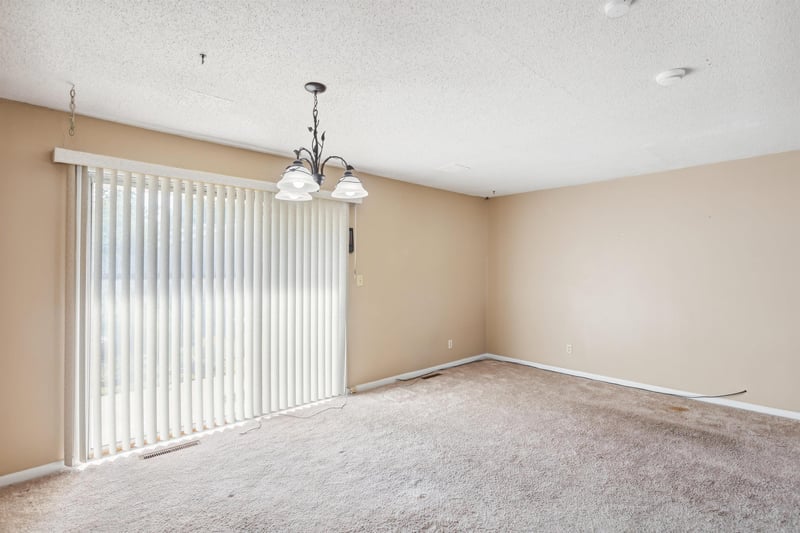 2816 S Martinson, Wichita, KS 67217-0000