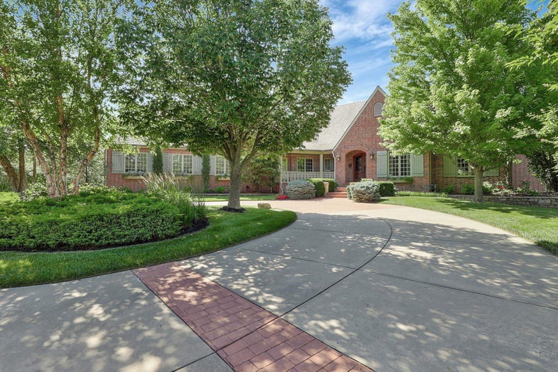 419 E Cedar Ridge Ct, Andover, KS 67002