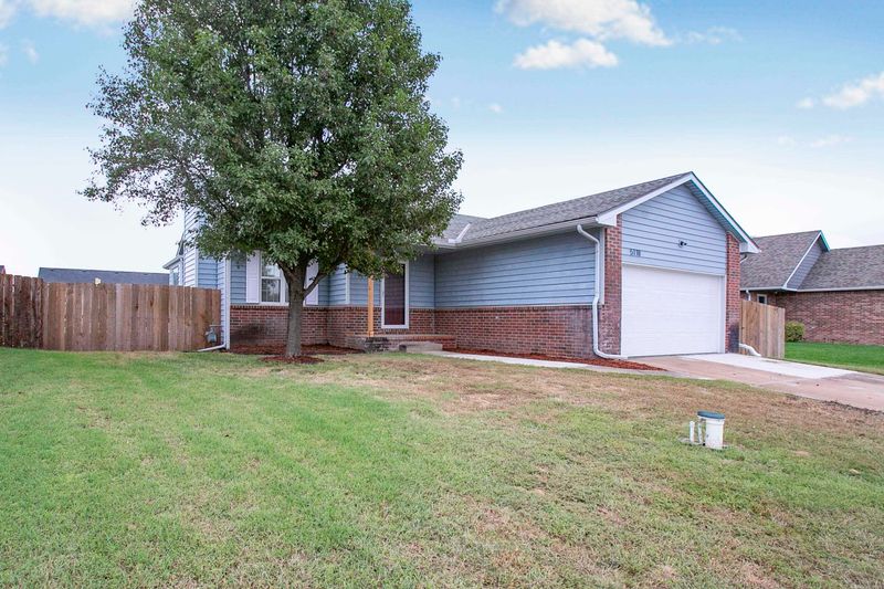 5118 S Custer St, Wichita, KS 67217