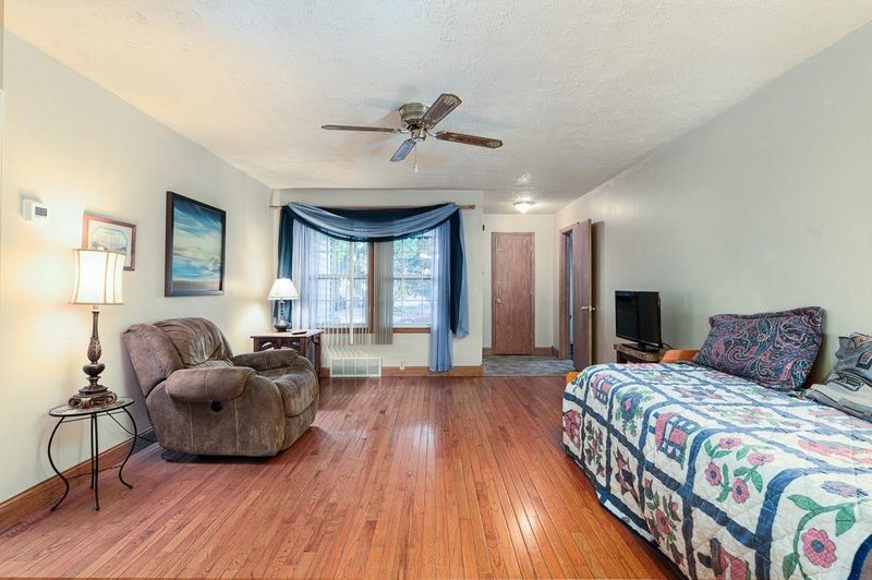 1635 E Gary St, Park City, KS 67219