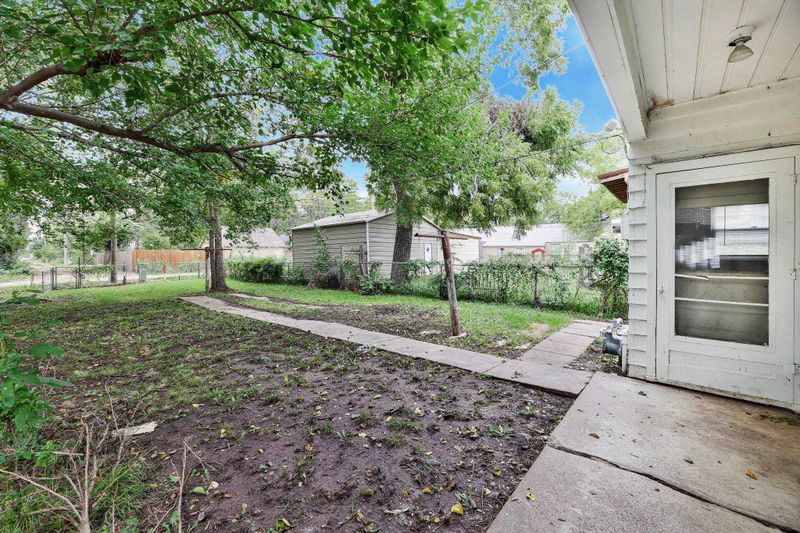 415 Old Main, Newton, KS 67114