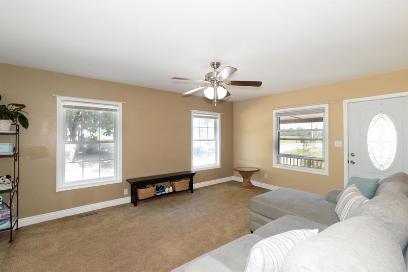 2004 N A St, Wellington, KS 67152