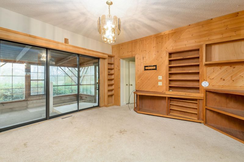 358 N West Rd, Wellington, KS 67152