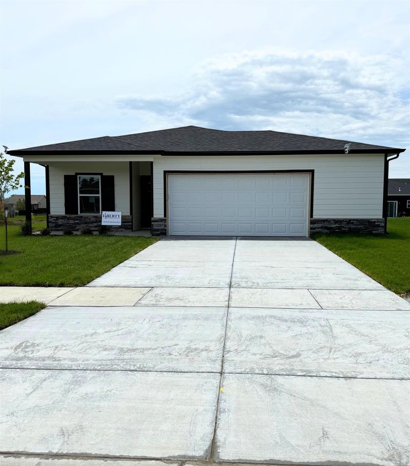 13207 E Spring Valley St, Wichita, KS 67230