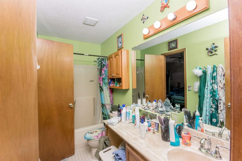 321 W Arrowhead St, Kechi, KS 67067
