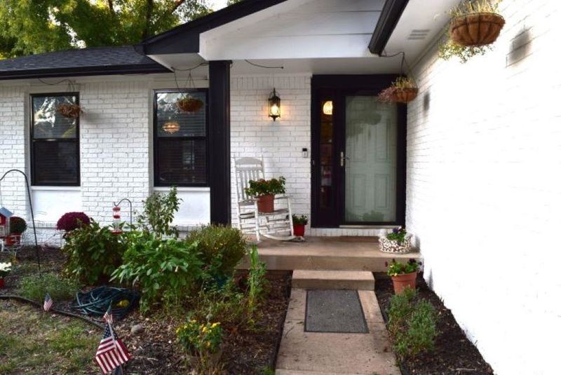 1606 E Virginia St, Derby, KS 67037
