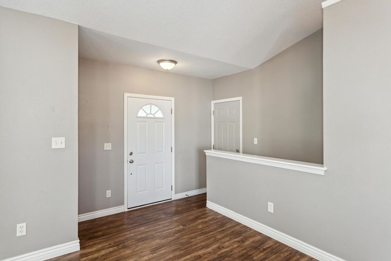 808 E Hedgewood, Andover, KS 67002