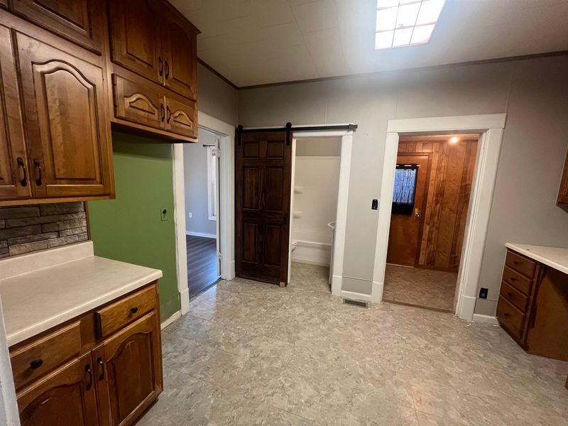 220 N Jackson St, Marquette, KS 67464