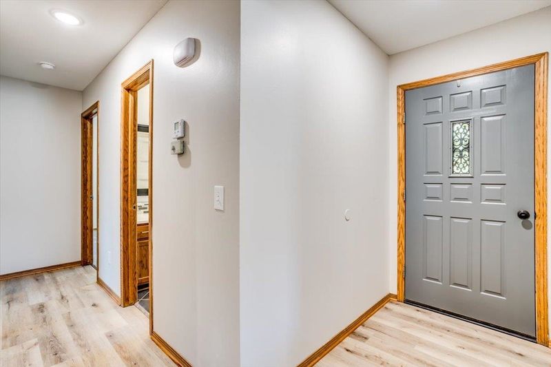 610 S Walnut St, Goddard, KS 67052-9361