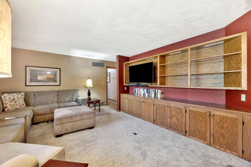 3100 E Clark St, Wichita, KS 67211