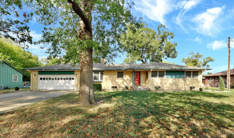 3100 E Clark St, Wichita, KS 67211