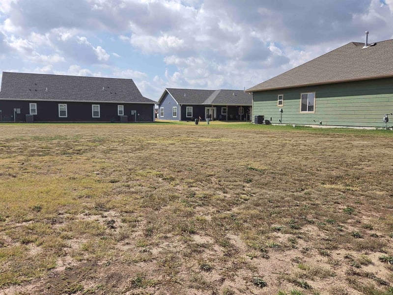 B5 L17 Stockholm Est Tomte Terrace, Lindsborg, KS 67456