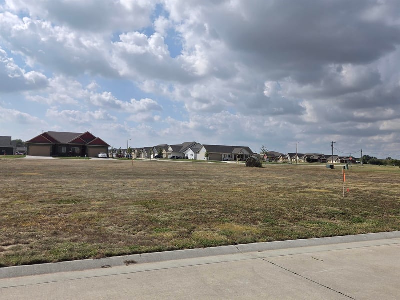 B6 L20 Stockholm Est Stockholm Circle, Lindsborg, KS 67456