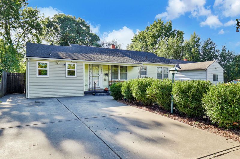 2109 E Menlo St, Wichita, KS 67211