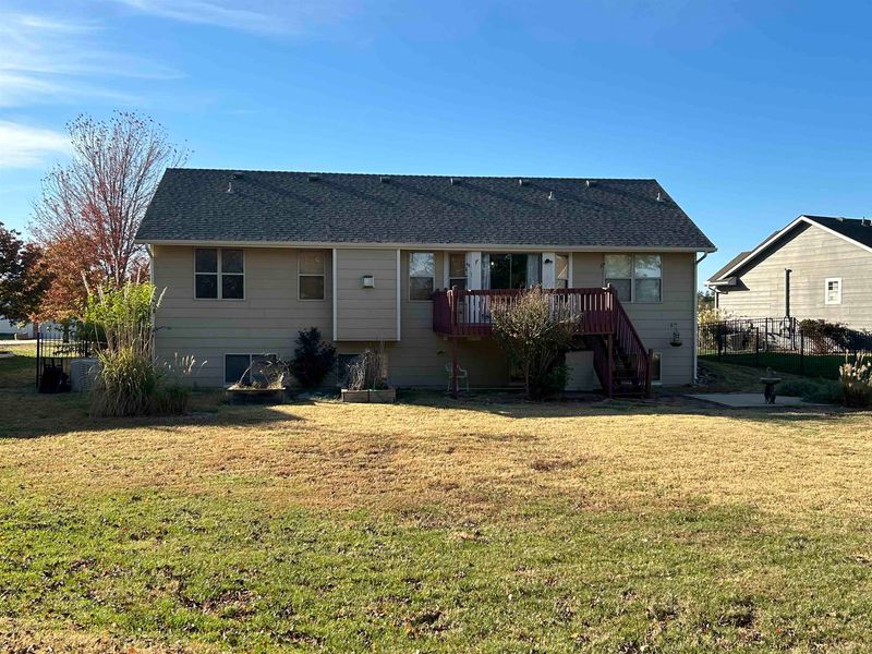 1812 N Columbine, Andover, KS 67002
